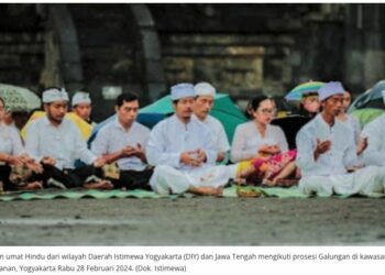 [Hpi] Hindus in Yogyakarta and Central Java Celebrate Galungan at Prambanan Temple