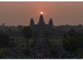 Thousands Gather at Angkor Wat for Equinox Sunrise